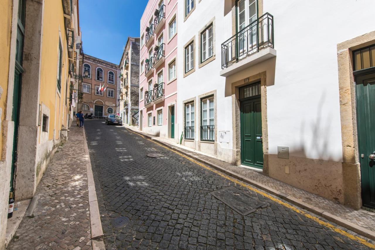 Cozy Flat In The Heart Of Alfama Apartment Lisbon Exterior photo