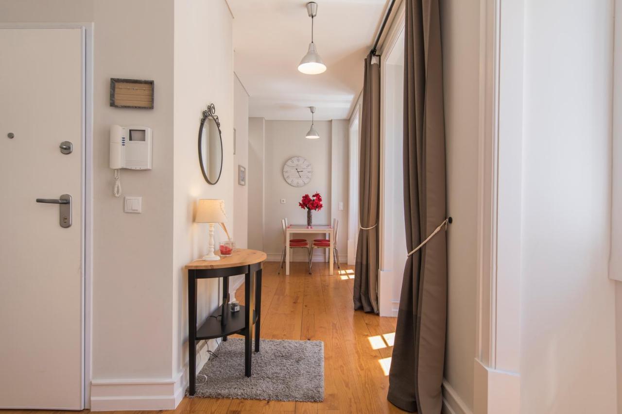 Cozy Flat In The Heart Of Alfama Apartment Lisbon Exterior photo